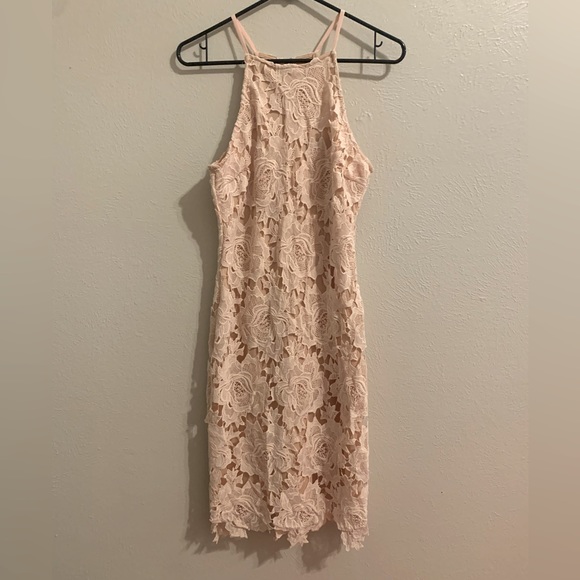 Women’s Lace Dress - Picture 5 of 6